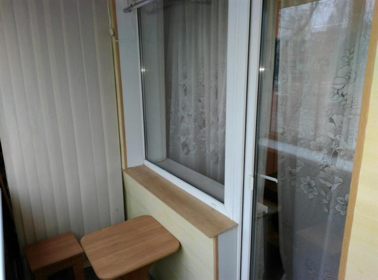 Апартаменты В Центре Металлургов 27 Kr Apartments Kryvyi Rih Exterior foto